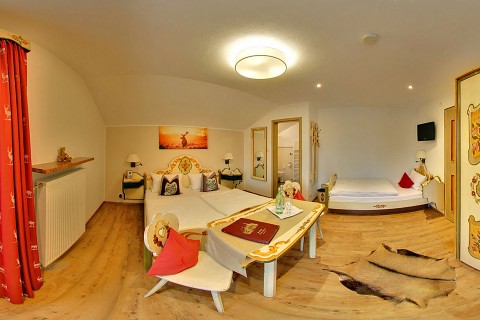 Dreibettzimmer